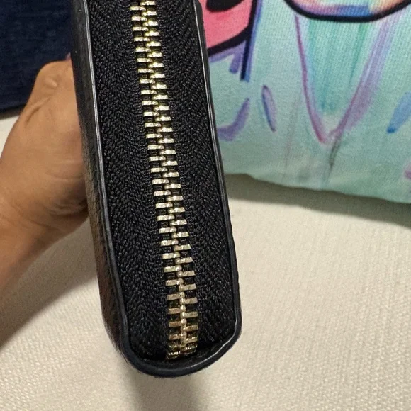 Kate Spade Black Zip-Around Wallet - Picture 6 of 7